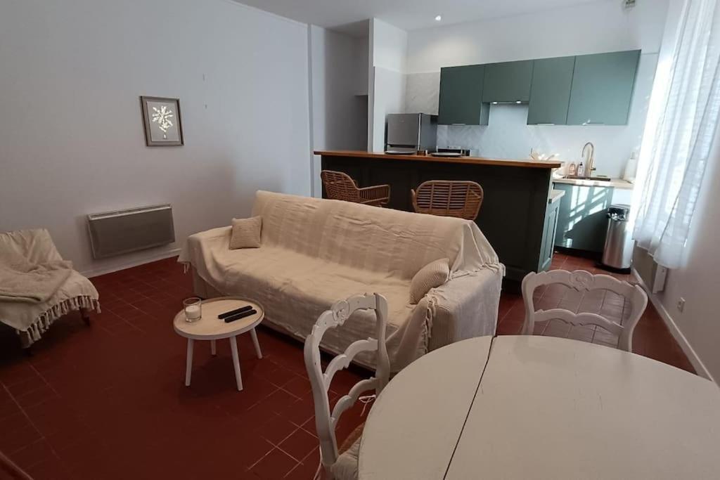 Hypercentre, Appartement Coquet En Rez-De-Chaussee Perpignan Buitenkant foto